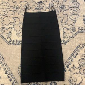 Like NEW BCBGMAXAZRIA black fitted slim skirt